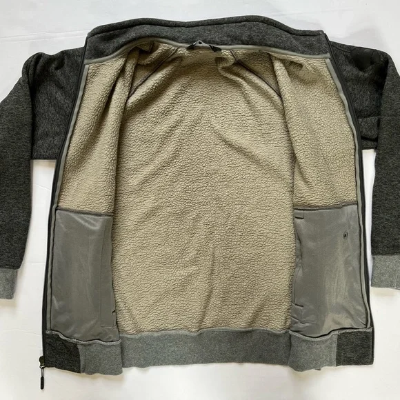 The North Face Men’s Medium Gray Fleece Full Zip Jacket with Shoulder Patch Logo - Picture 10 of 12